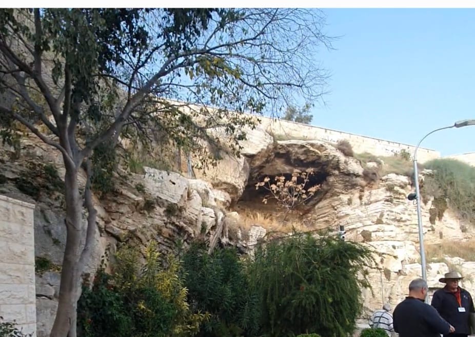 Golgota_Isus Te Iubeste